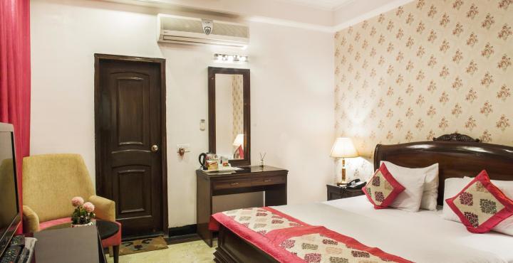 Hotel Emperor Palms New Delhi Exterior photo